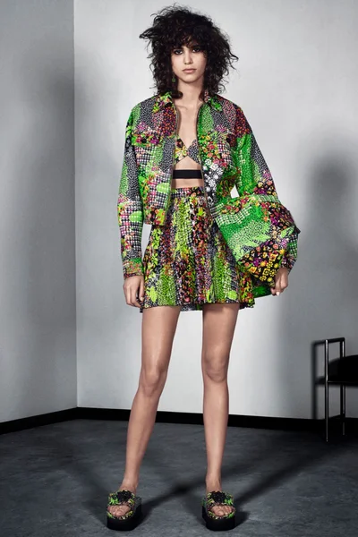 Look 14